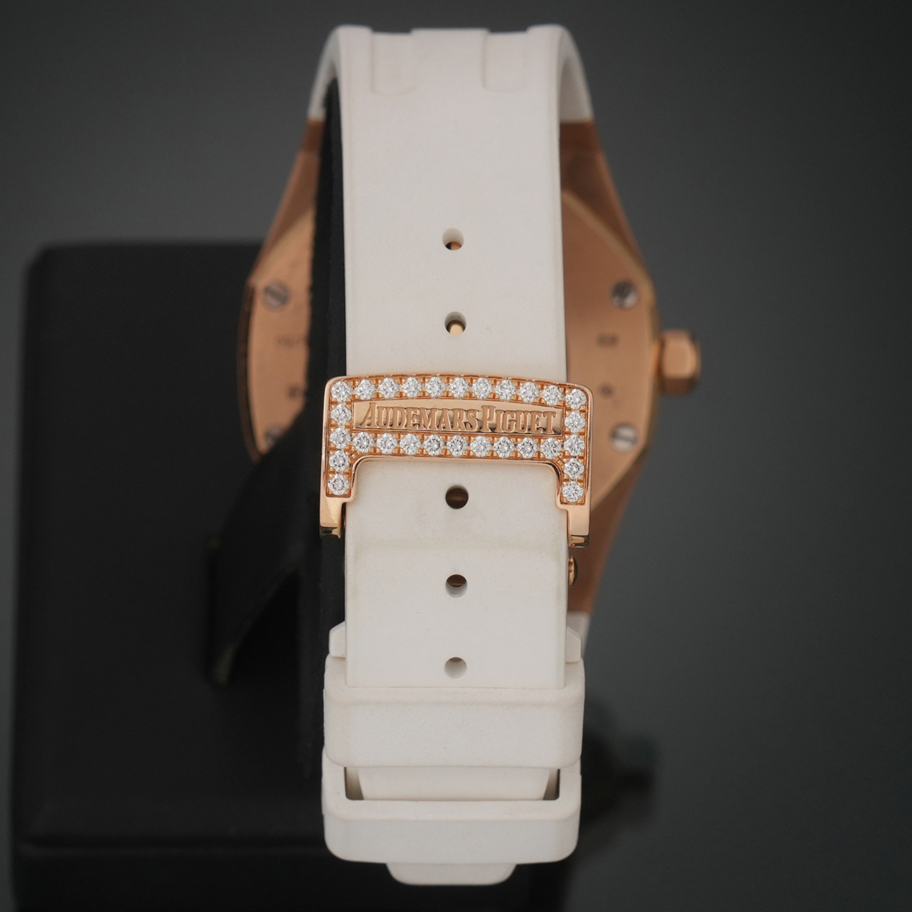 AUDEMARS PIGUET(USED)오데마피게 로얄오크 33 다이아베젤 67652OR